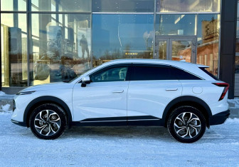 Подержанный автомобиль Haval F7 2024 года (8 фото)