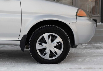 Подержанный автомобиль Honda HR-V 1998 года (9 фото)