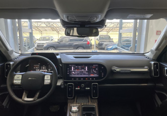 Подержанный автомобиль Haval Dargo 2023 года (10 фото)