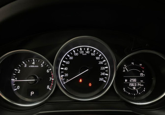 Подержанный автомобиль Mazda CX-5 2017 года (12 фото)