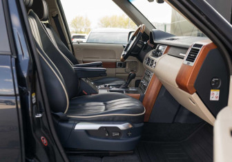 Подержанный автомобиль Land Rover Range Rover 2009 года (26 фото)