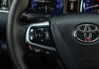 Подержанный автомобиль Toyota Camry Sedan 2016 года (12 фото)