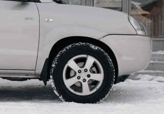 Подержанный автомобиль Hyundai Tucson 2007 года (9 фото)