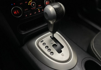 Подержанный автомобиль Nissan Qashqai 2012 года (14 фото)