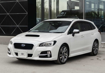 Подержанный автомобиль Subaru Levorg 2014 года (1 фото)