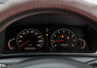 Подержанный автомобиль Toyota Corolla Wagon 2004 года (12 фото)