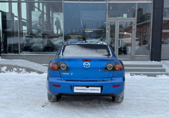 Подержанный автомобиль Mazda 3 Sedan 2005 года (6 фото)
