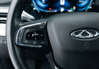 Подержанный автомобиль Chery Tiggo 8 Pro 2022 года (12 фото)