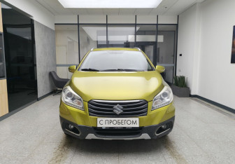 Подержанный автомобиль Suzuki SX4 Hatchback 2014 года (3 фото)