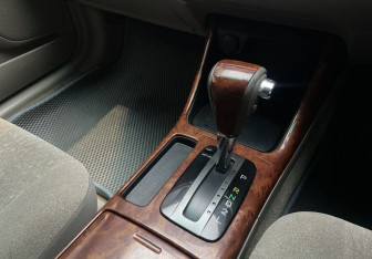 Подержанный автомобиль Toyota Camry Sedan 2003 года (14 фото)