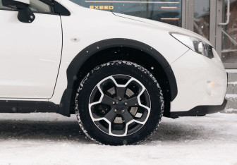 Подержанный автомобиль Subaru XV 2013 года (9 фото)