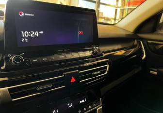 Подержанный автомобиль Kia Seltos 2021 года (12 фото)