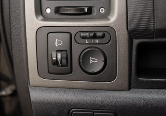 Подержанный автомобиль Honda CR-V 2011 года (18 фото)