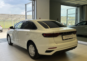 Подержанный автомобиль Geely Emgrand 2024 года (6 фото)