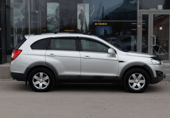Подержанный автомобиль Chevrolet Captiva 2013 года (4 фото)