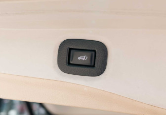 Подержанный автомобиль Nissan X-Trail 2018 года (21 фото)