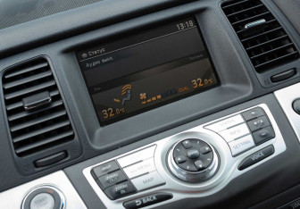 Подержанный автомобиль Nissan Murano Suv 2011 года (14 фото)