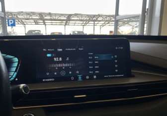 Подержанный автомобиль Exeed LX 2022 года (14 фото)