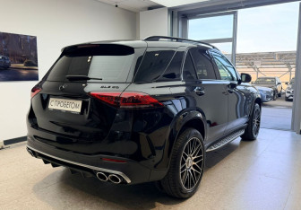 Подержанный автомобиль Mercedes-Benz GLE AMG 2020 года (4 фото)