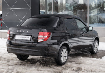 Подержанный автомобиль LADA (ВАЗ) Granta Sedan 2023 года (5 фото)