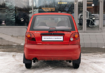 Подержанный автомобиль Daewoo Matiz 2005 года (6 фото)