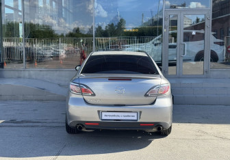 Подержанный автомобиль Mazda 6 Sedan 2010 года (6 фото)