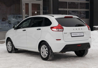 Подержанный автомобиль LADA (ВАЗ) XRAY 2019 года (7 фото)