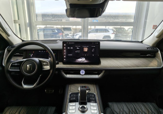 Подержанный автомобиль Tank 500 2023 года (8 фото)