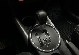 Подержанный автомобиль Mitsubishi ASX 2013 года (12 фото)