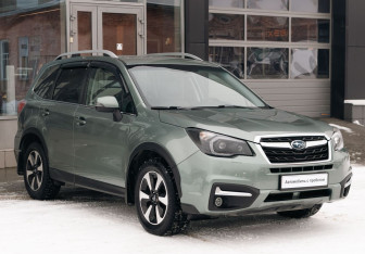 Подержанный автомобиль Subaru Forester Suv 2016 года (3 фото)