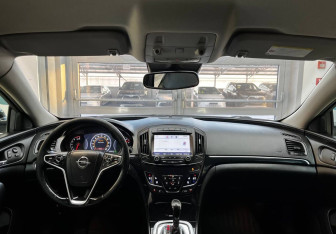 Подержанный автомобиль Opel Insignia Sedan 2014 года (9 фото)