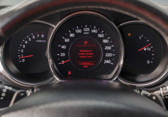 Подержанный автомобиль Kia Ceed Wagon 2017 года (13 фото)