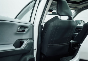 Новый Toyota RAV4 2025 (38 фото)