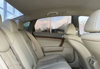 Подержанный автомобиль Nissan Teana 2006 года (20 фото)