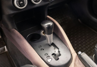 Подержанный автомобиль Mitsubishi Outlander 2008 года (15 фото)