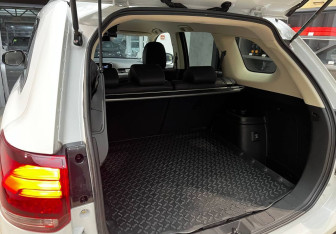 Подержанный автомобиль Mitsubishi Outlander 2021 года (14 фото)