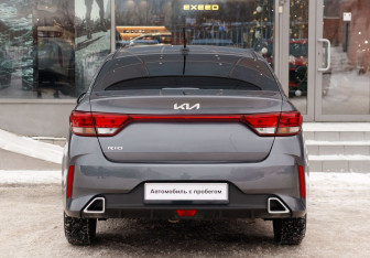 Подержанный автомобиль Kia Rio Sedan 2021 года (6 фото)