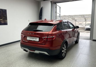 Подержанный автомобиль LADA (ВАЗ) Vesta Wagon 2019 года (4 фото)