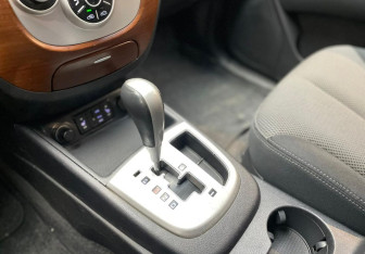 Подержанный автомобиль Hyundai Santa Fe 2009 года (13 фото)