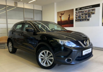 Подержанный автомобиль Nissan Qashqai 2016 года (4 фото)