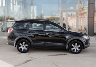 Подержанный автомобиль Chevrolet Captiva 2008 года (4 фото)