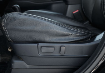 Подержанный автомобиль Mitsubishi Outlander 2013 года (20 фото)