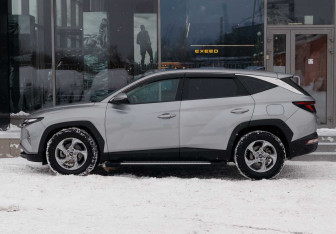 Подержанный автомобиль Hyundai Tucson 2021 года (8 фото)