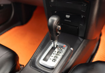 Подержанный автомобиль Nissan Primera Sedan 2001 года (16 фото)