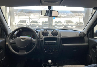 Подержанный автомобиль LADA (ВАЗ) Granta Sedan 2017 года (11 фото)