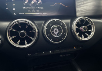 Подержанный автомобиль Tank 300 2023 года (16 фото)