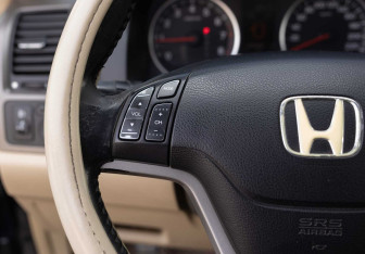 Подержанный автомобиль Honda CR-V 2008 года (12 фото)