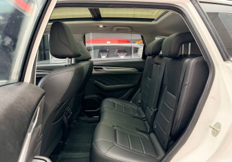 Подержанный автомобиль Haval F7 2020 года (11 фото)