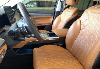 Подержанный автомобиль Tank 500 2023 года (8 фото)