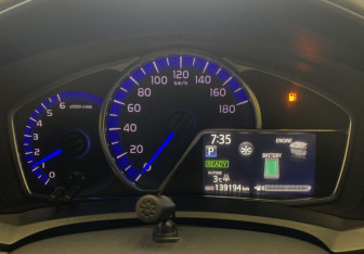 Подержанный автомобиль Toyota Corolla Wagon 2014 года (7 фото)